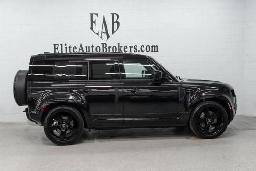 Santorini Black Metallic 2024 Land Rover Defender 110 P400 X-Dynamic SE