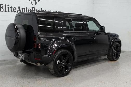 Santorini Black Metallic 2024 Land Rover Defender 110 P400 X-Dynamic SE