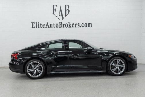 2023 Audi e-tron GT Premium Plus quattro