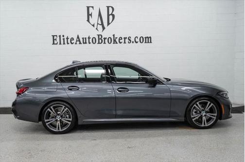 2022 BMW 330 330i Sedan