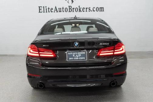 Jatoba Brown Metallic 2019 BMW 530 xDrive