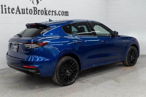 2022 Maserati Levante Modena