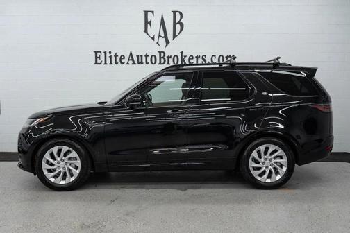 2023 Land Rover Discovery P300 S R-Dynamic