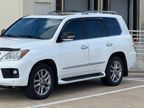 2014 Lexus LX 570 Base