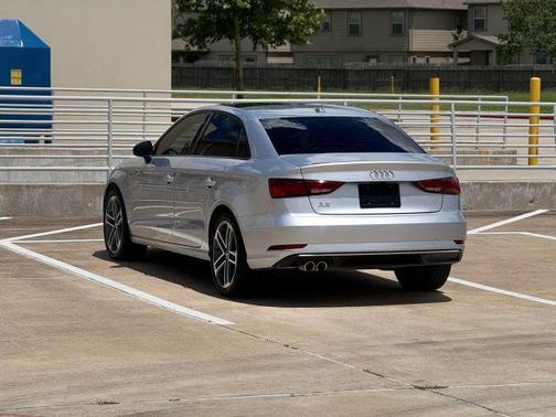 Florett Silver Metallic 2018 Audi A3 2.0T Premium