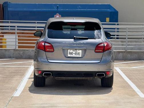 2013 Porsche Cayenne S