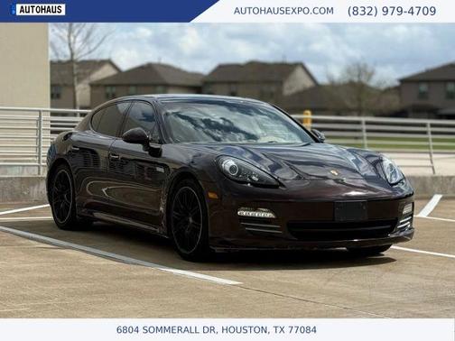 2013 Porsche Panamera 4
