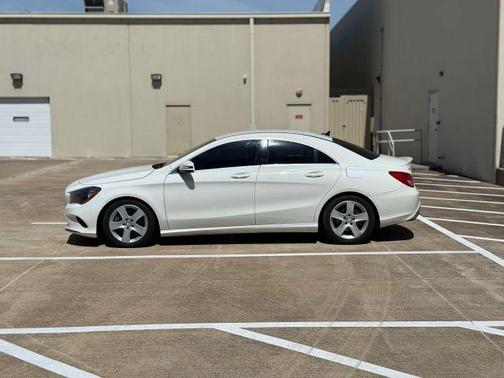 2017 Mercedes-Benz CLA 250 Base 4MATIC