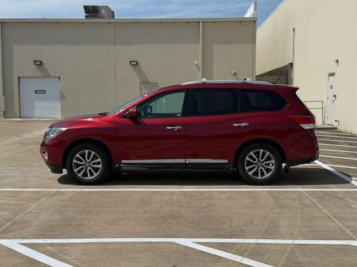 Cayenne Red 2014 Nissan Pathfinder SL