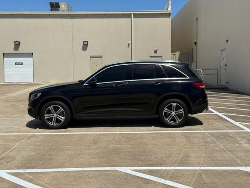 2016 Mercedes-Benz GLC-Class GLC 300