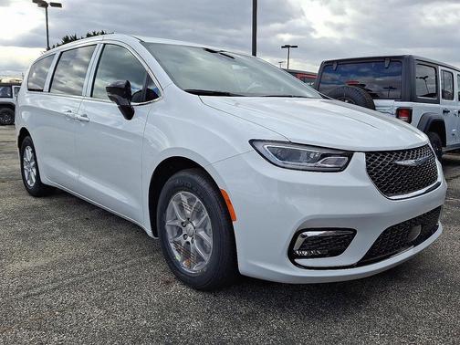 2026 Chrysler Pacifica L