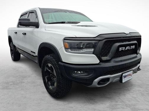 Bright White Clearcoat 2022 RAM 1500 Rebel