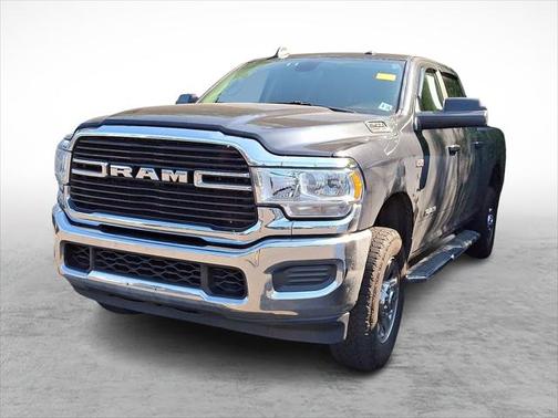 2020 RAM 2500 Big Horn Crew Cab 4X4 6'4' Box