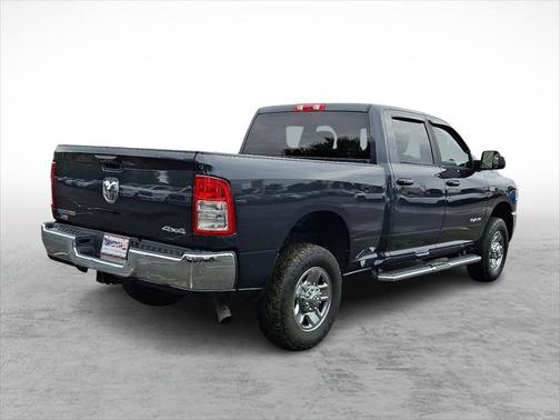 2020 RAM 2500 Big Horn Crew Cab 4X4 6'4' Box