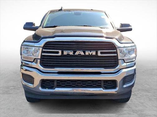 2020 RAM 2500 Big Horn Crew Cab 4X4 6'4' Box