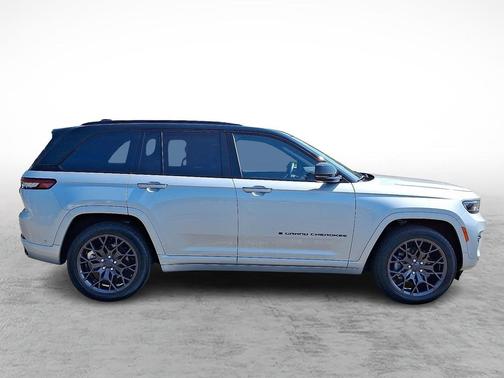 2023 Jeep Grand Cherokee 4xe Summit Reserve