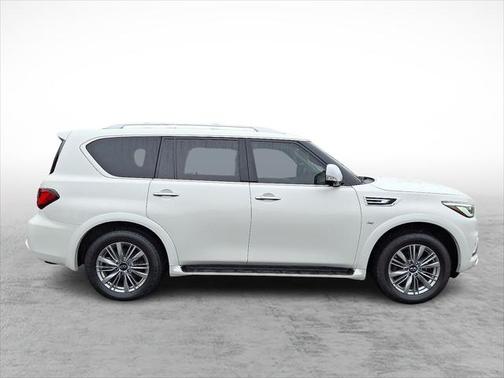 2018 INFINITI QX80 Base