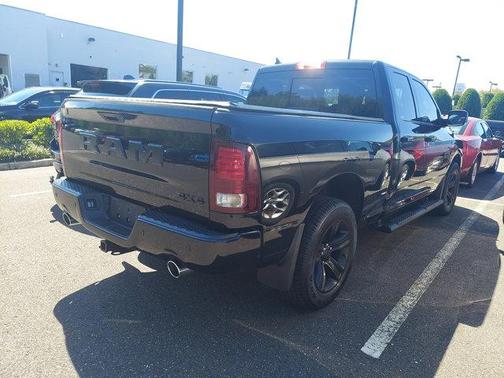 Photo 4 of 5 of 2018 RAM 1500 Night