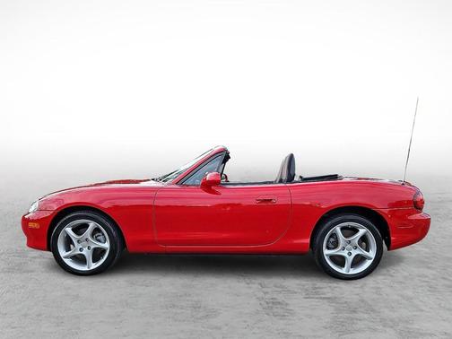 2003 Mazda MX-5 Miata SE