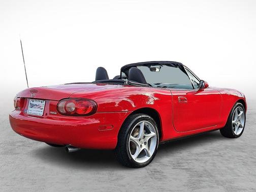 2003 Mazda MX-5 Miata SE