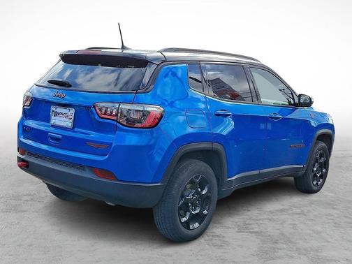 2024 Jeep Compass Trailhawk