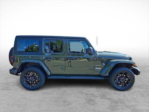2022 Jeep Wrangler Unlimited 4xe Sahara