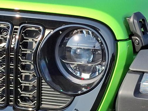 2025 Jeep Wrangler 4xe Willys