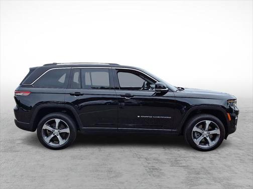 2022 Jeep Grand Cherokee 4xe Base