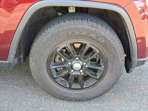 2019 Jeep Grand Cherokee Laredo