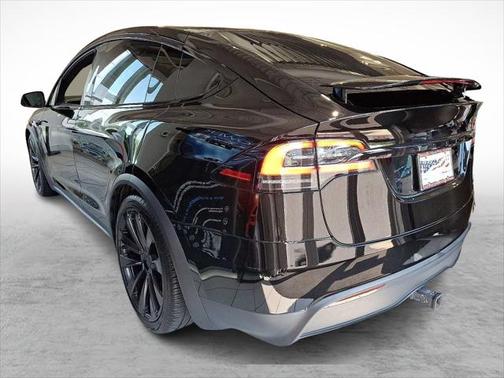 2023 Tesla Model X Standard Range