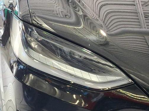 2023 Tesla Model X Standard Range