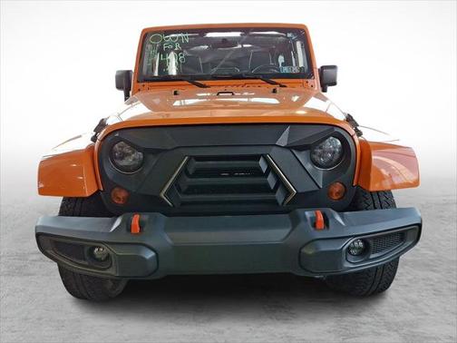 2012 Jeep Wrangler Sahara