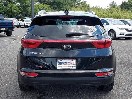Photo 5 of 30 of 2019 Kia Sportage LX