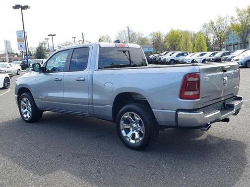 Photo 4 of 34 of 2021 RAM 1500 Big Horn