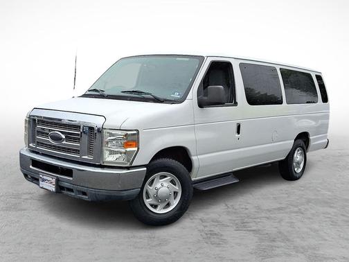 2013 Ford E350 Super Duty XLT