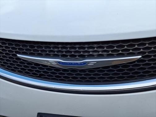 2018 Chrysler Pacifica Touring-L