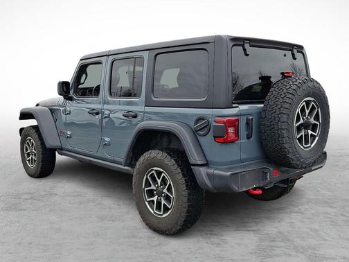 2025 Jeep Wrangler Rubicon