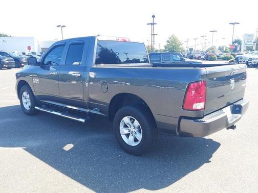 Photo 4 of 29 of 2018 RAM 1500 Express