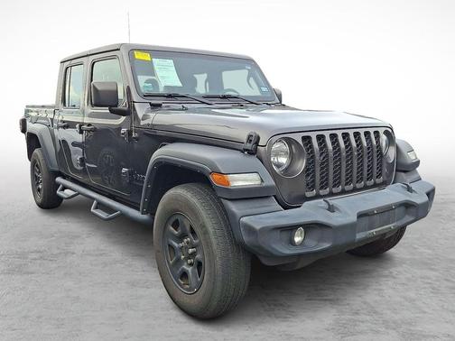 2022 Jeep Gladiator Sport