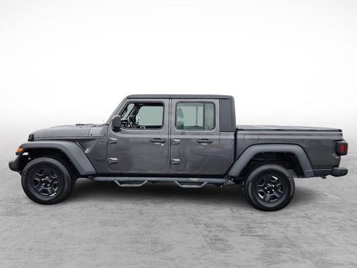 2022 Jeep Gladiator Sport