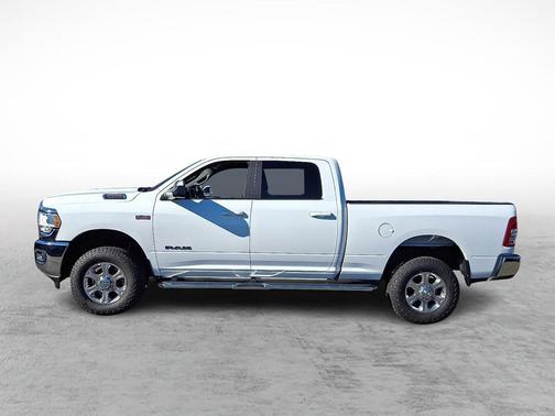 2022 RAM 2500 Big Horn Crew Cab 4x4 6'4' Box