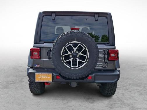 Granite Crystal Metallic Clearcoat 2024 Jeep Wrangler Rubicon