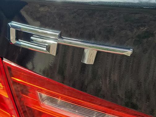 Photo 5 of 5 of 2016 BMW 328 Gran Turismo i xDrive SULEV