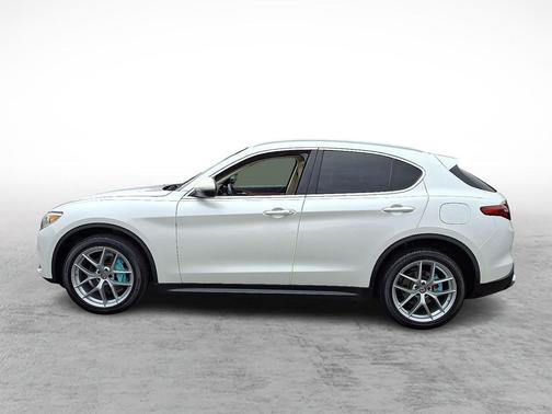 2019 Alfa Romeo Stelvio Ti Lusso
