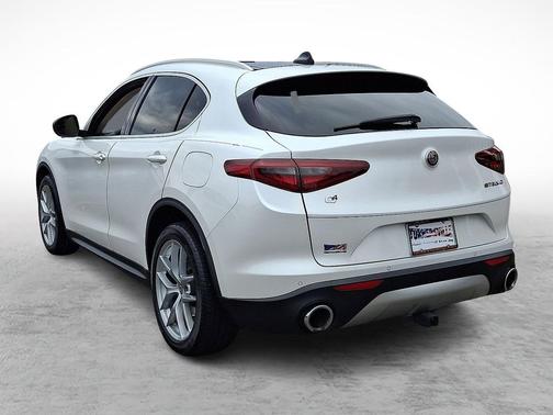 2019 Alfa Romeo Stelvio Ti Lusso