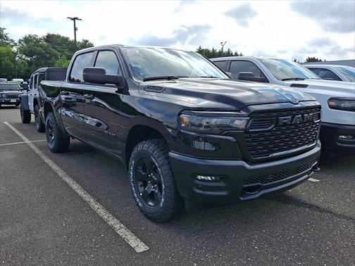 2026 RAM 1500 Warlock Crew Cab 4x4 5'7' Box