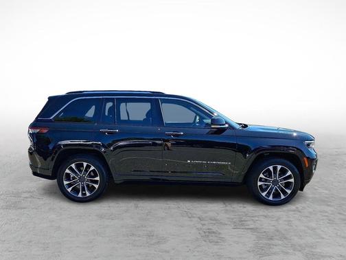2024 Jeep Grand Cherokee 4xe Overland