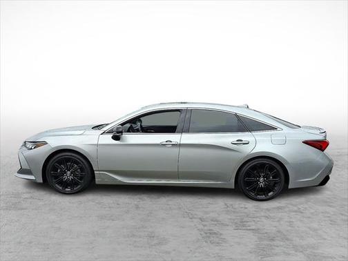 2019 Toyota Avalon XSE