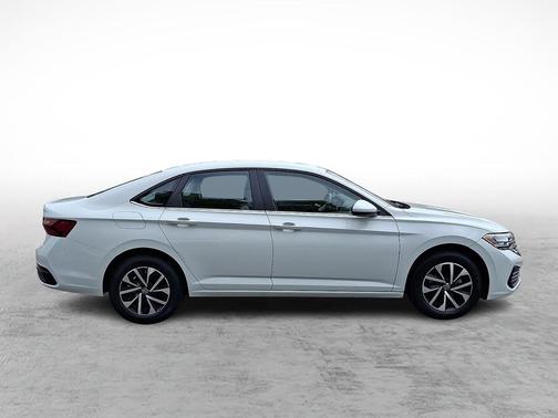 White 2024 Volkswagen Jetta 1.5T S