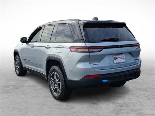 2022 Jeep Grand Cherokee 4xe Trailhawk